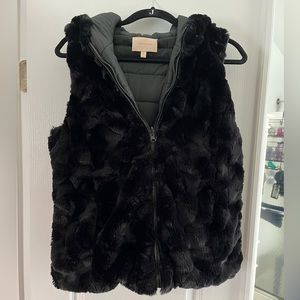 Black faux fur vest